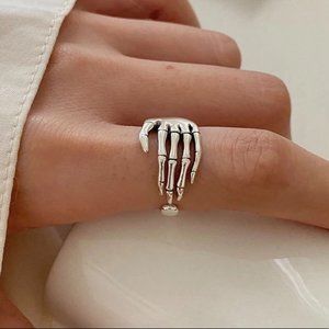 New 925 Sterling Silver Skeleton Hand Adjustable Ring